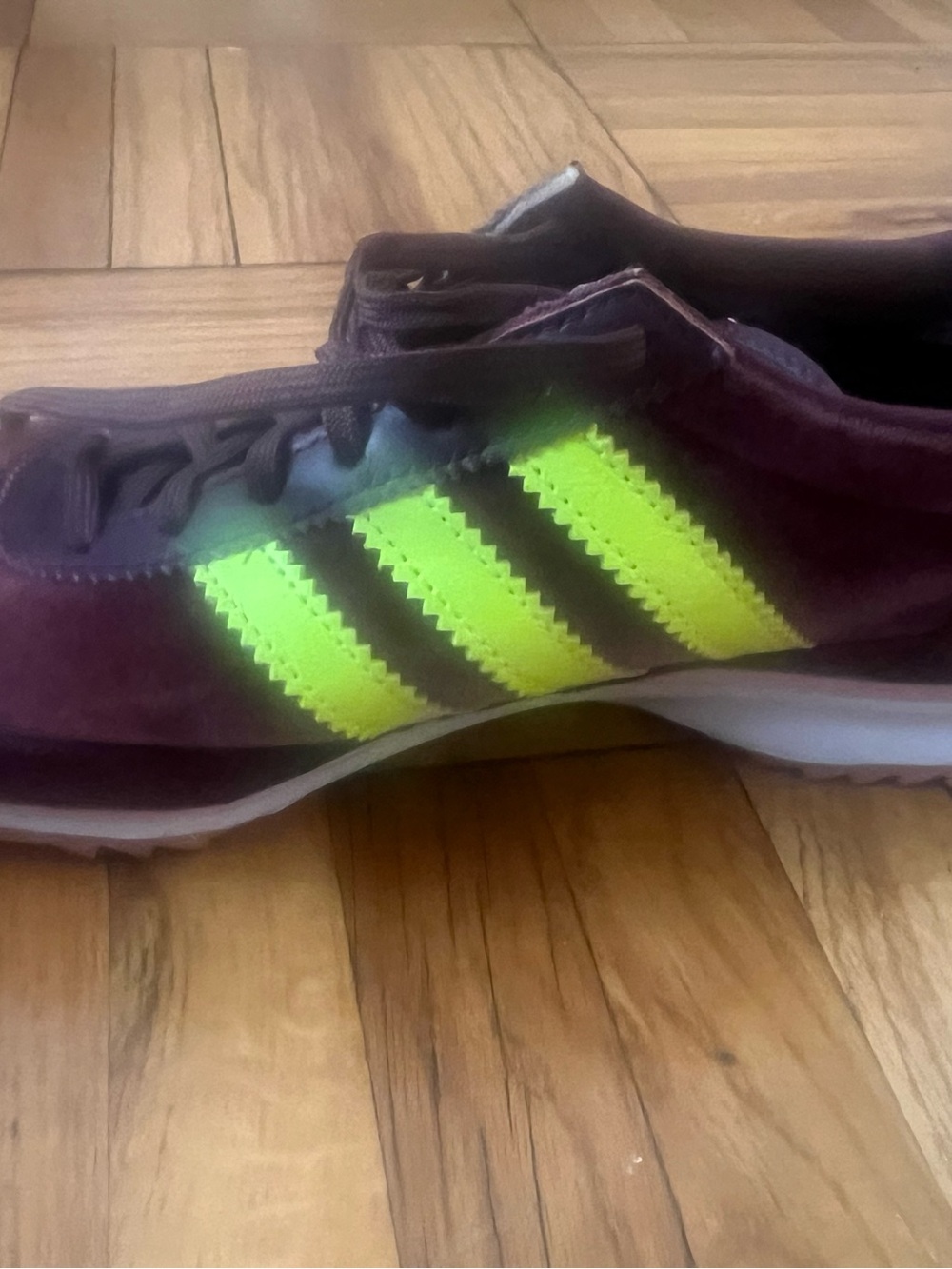 adidas Women’s Velvet SL-72 Sneaker in Burgundy with Neon Yellow Stripes - Picture 8 of 9